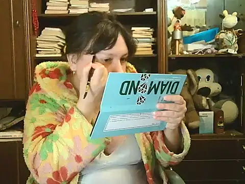 CarrieQPeach online show from March 11, 7:09 pm