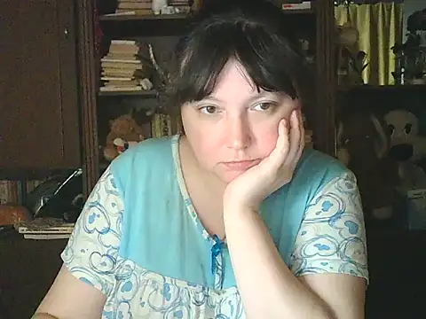 CarrieQPeach online show from May 2, 8:14 pm
