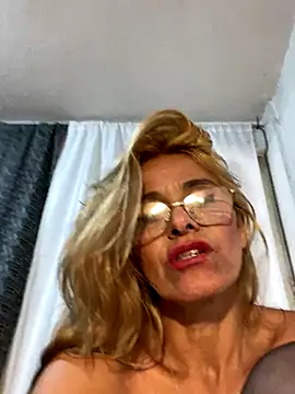 SahoryHorny online show from December 3, 6:17 pm