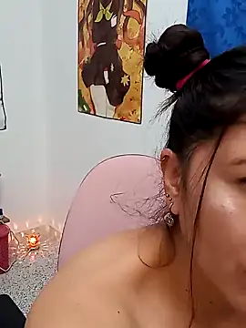 Snapshot of nammy__dirtyhott chatting on March 26, 2:44 pm nammy dirtyhott online show from March 26, 2:44 pm