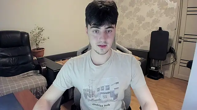 Snapshot of Knuckles17 chatting on November 24, 1:11 pm Knuckles17 online show from November 24, 1:11 pm