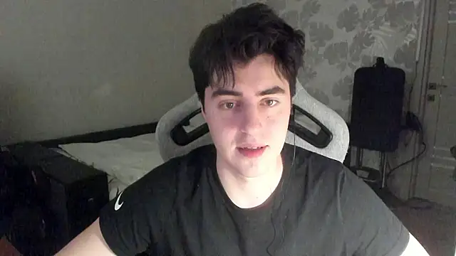 Knuckles17 online show from February 11, 1:27 pm