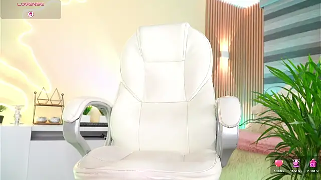 Snapshot of MatiasKorn chatting on November 7, 6:02 am MatiasKorn online show from November 7, 6:02 am