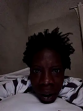 Snapshot of nzanizy chatting on August 9, 7:35 am nzanizy online show from August 9, 7:35 am