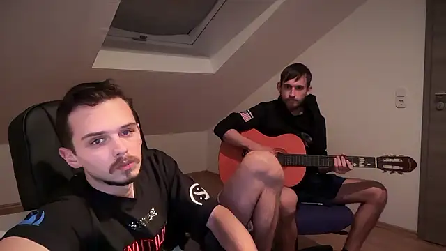 naked psy online show from December 3, 8:28 pm