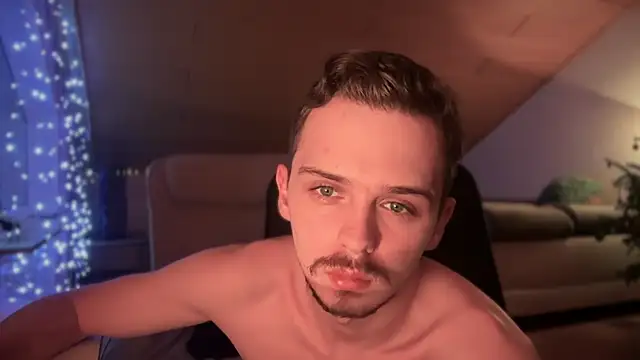 naked psy online show from January 10, 4:44 am