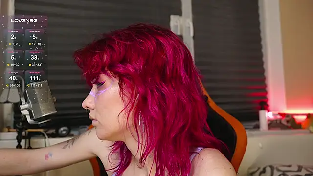 Snapshot of BlueCherryy chatting on November 3, 6:53 pm BlueCherryy online show from November 3, 6:53 pm