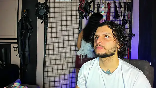 Twisted Fantasy online show from January 21, 12:29 pm