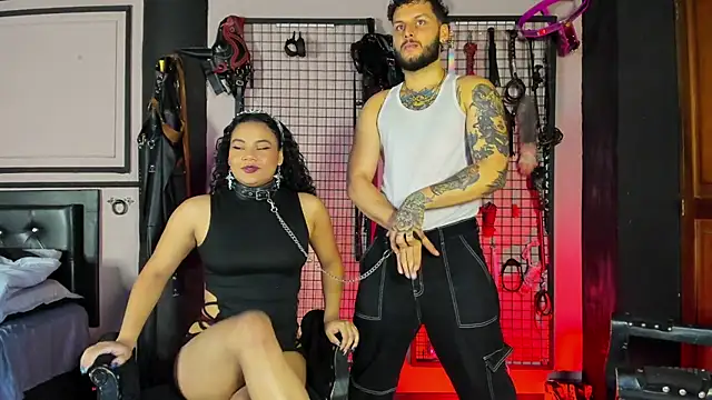 Twisted Fantasy online show from December 19, 8:27 pm