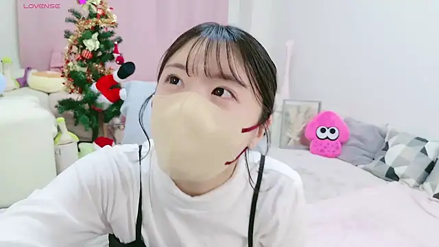 Snapshot of anchan_ chatting on December 11, 1:39 pm anchan online show from December 11, 1:39 pm