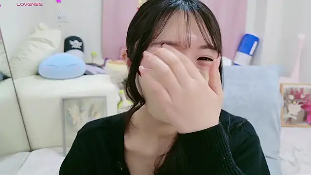 Snapshot of anchan_ chatting on December 20, 2:16 pm anchan online show from December 20, 2:16 pm