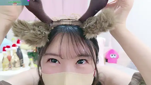 Snapshot of anchan_ chatting on December 25, 12:37 pm anchan online show from December 25, 12:37 pm