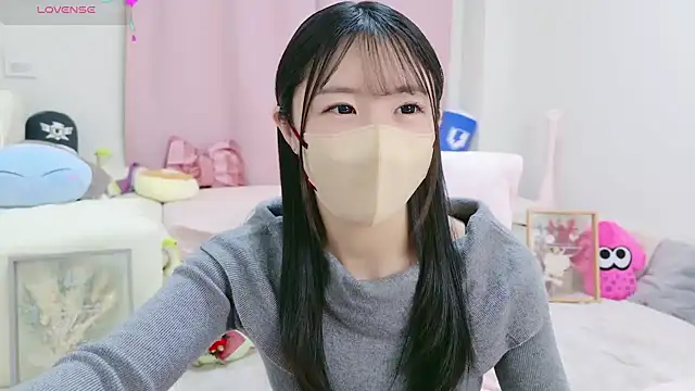 Snapshot of anchan_ chatting on December 30, 1:14 pm anchan online show from December 30, 1:14 pm