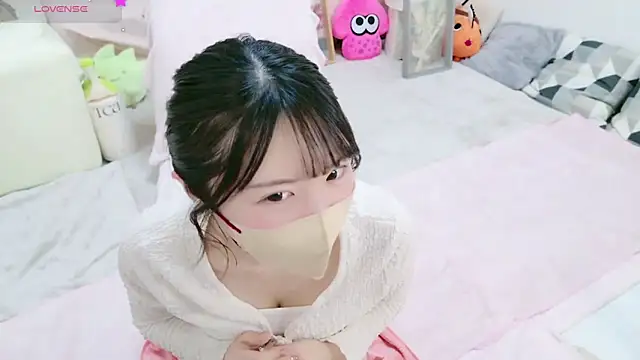 Snapshot of anchan_ chatting on March 20, 1:37 pm anchan online show from March 20, 1:37 pm