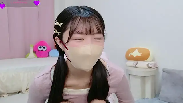 Snapshot of anchan_ chatting on October 7, 1:52 pm anchan online show from October 7, 1:52 pm