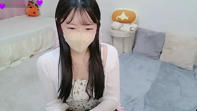 Snapshot of anchan_ chatting on October 15, 2:06 pm anchan online show from October 15, 2:06 pm