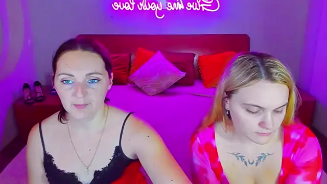 Snapshot of MagicEyess chatting on December 16, 7:48 am MagicEyess online show from December 16, 7:48 am