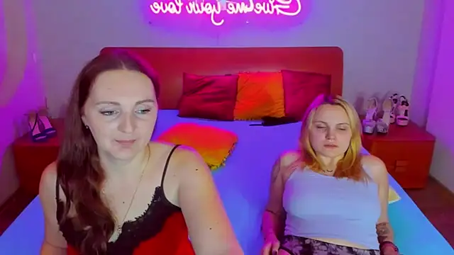 Snapshot of MagicEyess chatting on January 11, 7:17 am MagicEyess online show from January 11, 7:17 am