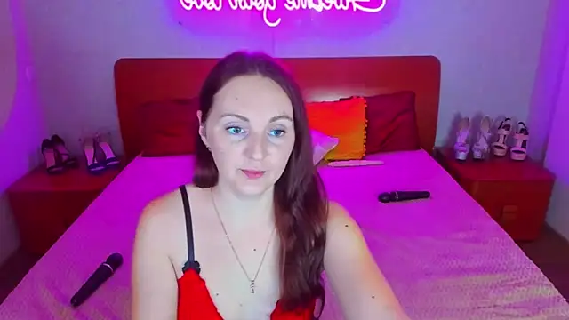 Snapshot of MagicEyess chatting on January 19, 10:17 am MagicEyess online show from January 19, 10:17 am