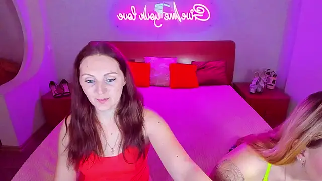 Snapshot of MagicEyess chatting on February 5, 7:50 am MagicEyess online show from February 5, 7:50 am