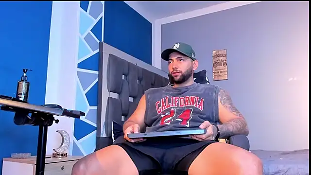 alex oficial online show from June 15, 12:24 am