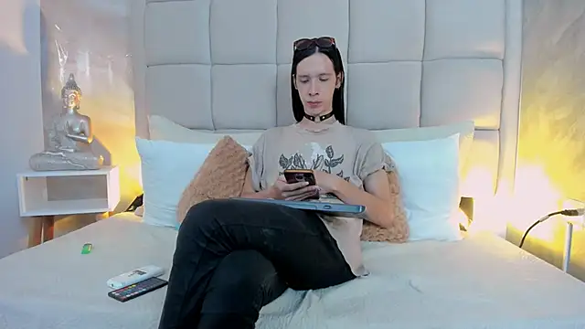 Hecatee 77 online show from September 12, 7:47 pm