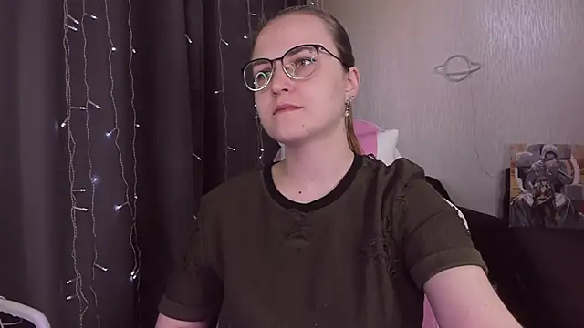 MissBrightShine online show from September 25, 11:14 am