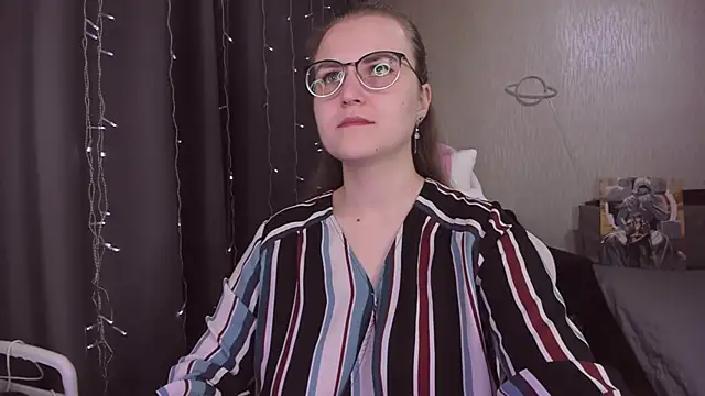 MissBrightShine online show from November 23, 10:37 am