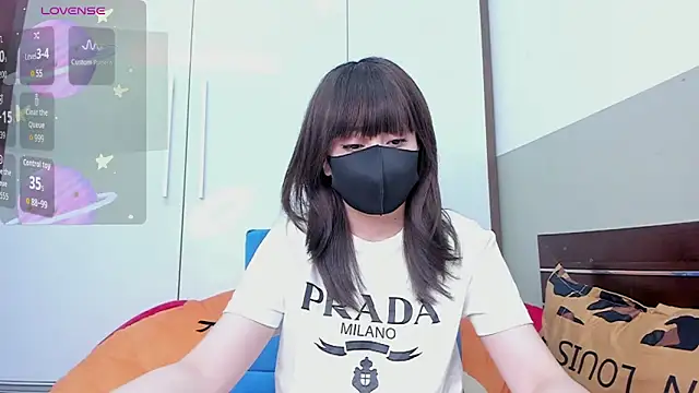 alonelove   online show from September 10, 2:33 am