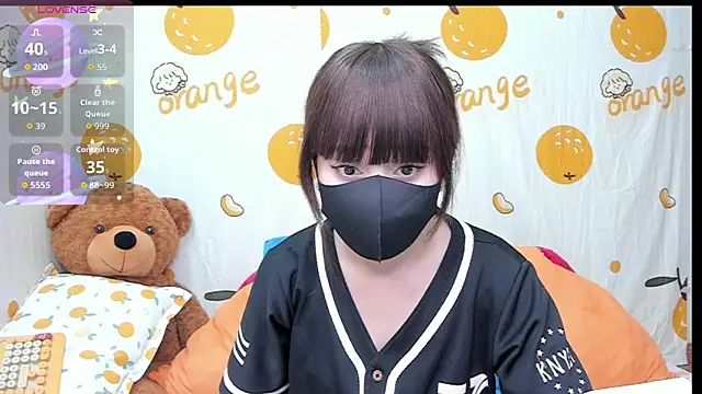 alonelove   online show from October 15, 2:22 am