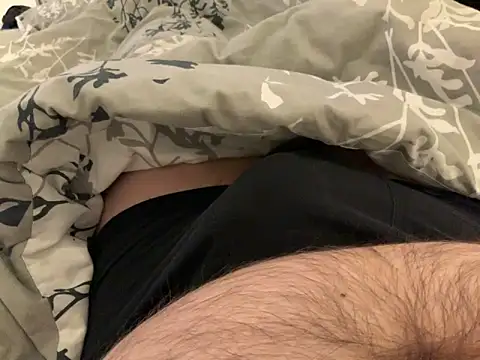 Snapshot of Benni81nrw chatting on February 2, 4:27 pm Benni81nrw online show from February 2, 4:27 pm