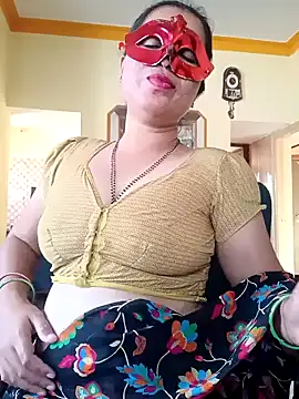 Snapshot of SANJU5888 chatting on December 10, 10:28 am SANJU5888 online show from December 10, 10:28 am