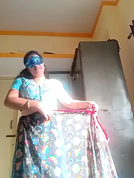 Snapshot of SANJU5888 chatting on January 1, 10:54 am SANJU5888 online show from January 1, 10:54 am