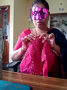 Snapshot of SANJU5888 chatting on January 15, 3:22 am SANJU5888 online show from January 15, 3:22 am