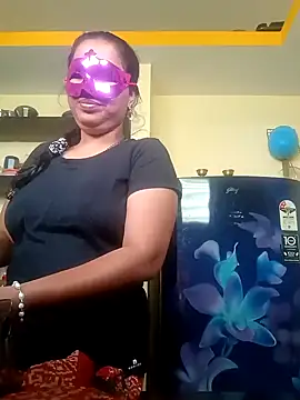 Snapshot of SANJU5888 chatting on January 29, 5:09 am SANJU5888 online show from January 29, 5:09 am