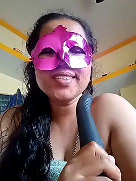 Snapshot of SANJU5888 chatting on January 30, 4:06 am SANJU5888 online show from January 30, 4:06 am