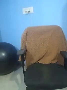 Snapshot of SANJU5888 chatting on October 13, 4:45 am SANJU5888 online show from October 13, 4:45 am