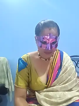 Snapshot of SANJU5888 chatting on November 18, 6:07 am SANJU5888 online show from November 18, 6:07 am