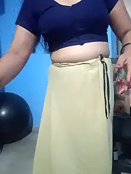 Snapshot of SANJU5888 chatting on February 3, 6:40 am SANJU5888 online show from February 3, 6:40 am