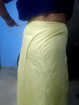 Snapshot of SANJU5888 chatting on February 7, 4:33 pm SANJU5888 online show from February 7, 4:33 pm