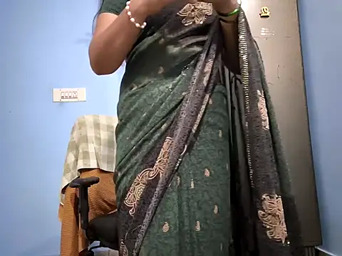 Snapshot of SANJU5888 chatting on March 2, 7:15 am SANJU5888 online show from March 2, 7:15 am