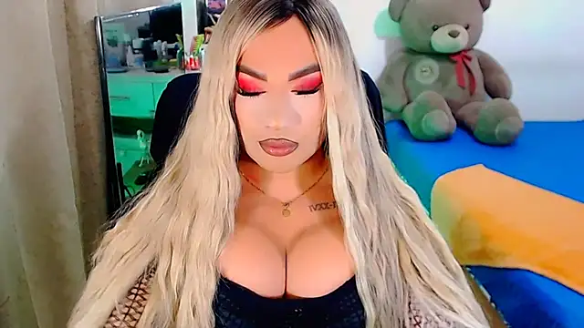 Snapshot of 9InchsPunisherXXX chatting on February 5, 8:46 pm 9InchsPunisherXXX online show from February 5, 8:46 pm