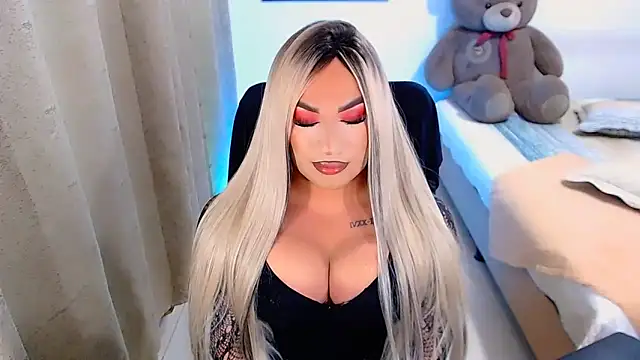 Snapshot of 9InchsPunisherXXX chatting on February 19, 3:39 am 9InchsPunisherXXX online show from February 19, 3:39 am