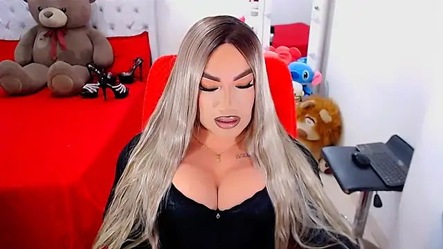 Snapshot of 9InchsPunisherXXX chatting on October 3, 12:18 am 9InchsPunisherXXX online show from October 3, 12:18 am