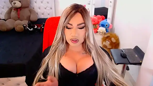 Snapshot of 9InchsPunisherXXX chatting on October 8, 9:01 pm 9InchsPunisherXXX online show from October 8, 9:01 pm