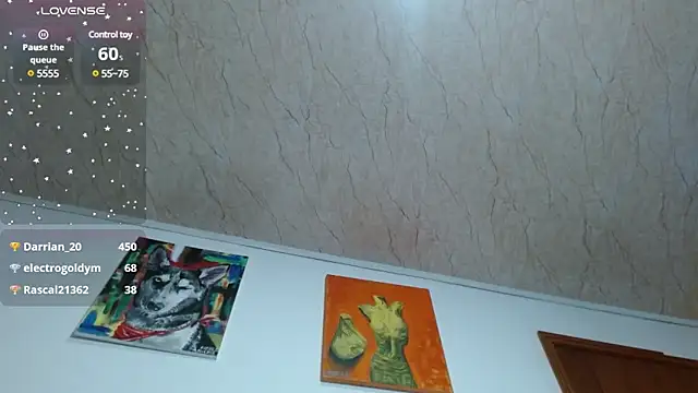 ZoeBakers  online show from December 27, 10:37 pm