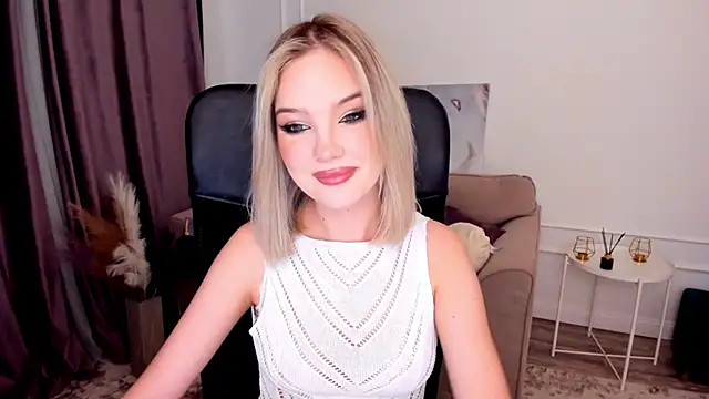 FloweryLove 1 online show from March 5, 11:16 pm