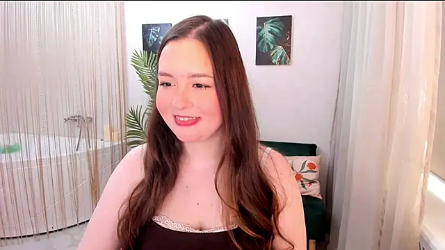 Snapshot of WishToBloom chatting on June 11, 4:21 am WishToBloom online show from June 11, 4:21 am