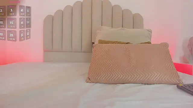 Snapshot of sarita_duque chatting on November 5, 12:27 pm sarita duque online show from November 5, 12:27 pm