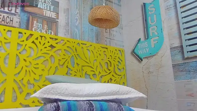 Snapshot of Isabela-Gomez chatting on December 4, 8:51 pm Isabela-Gomez online show from December 4, 8:51 pm